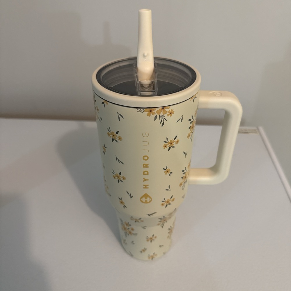 HydroJug 40oz cottage tumbler